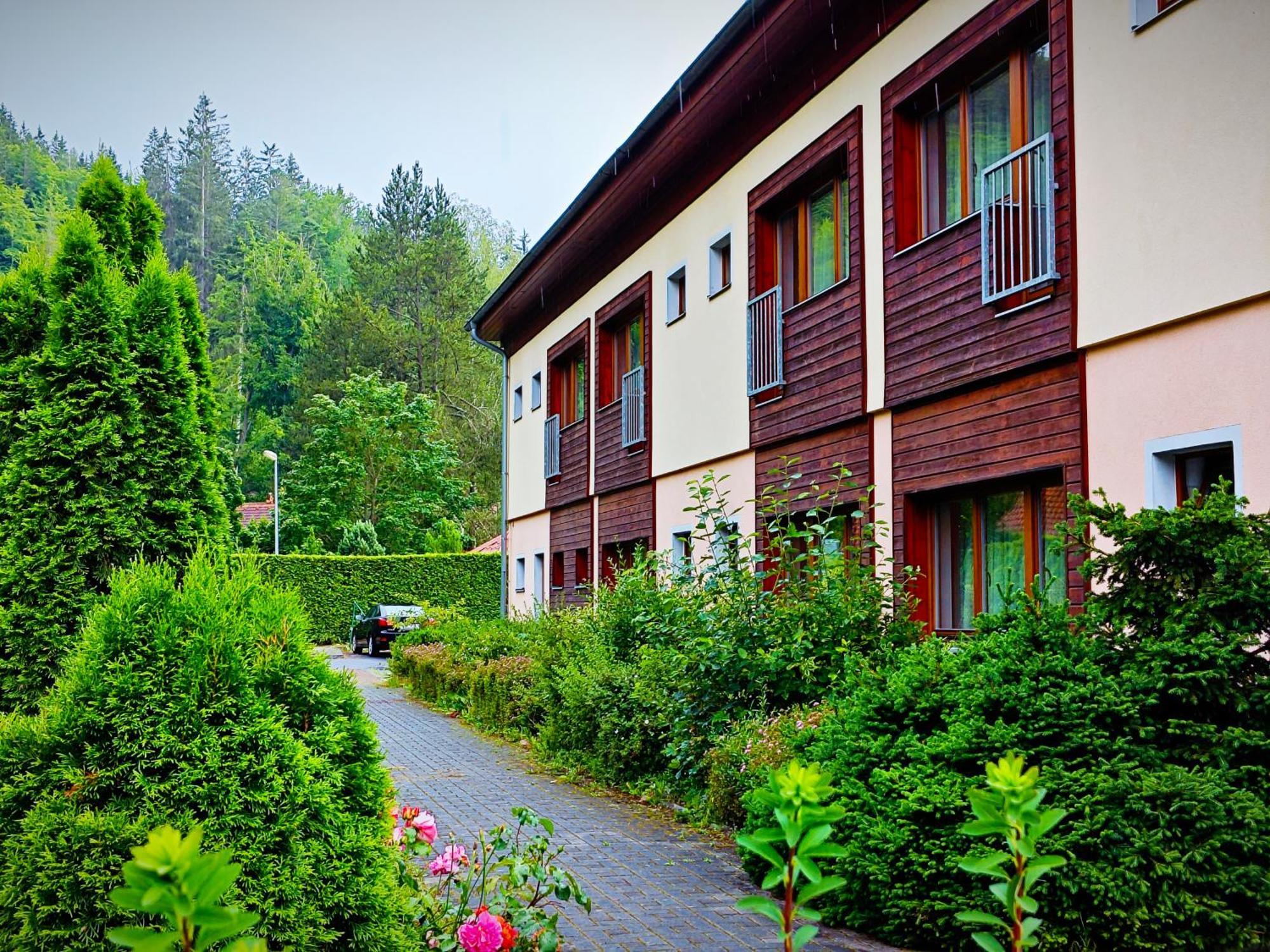 Geyserpark Village Karlovy Vary Luaran gambar